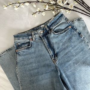 80s acid wash high waisted jeans